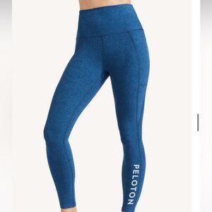 Peloton size medium everyday pocket leggings